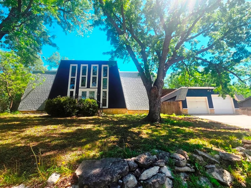 1120 Helen , Augusta, KS 67010