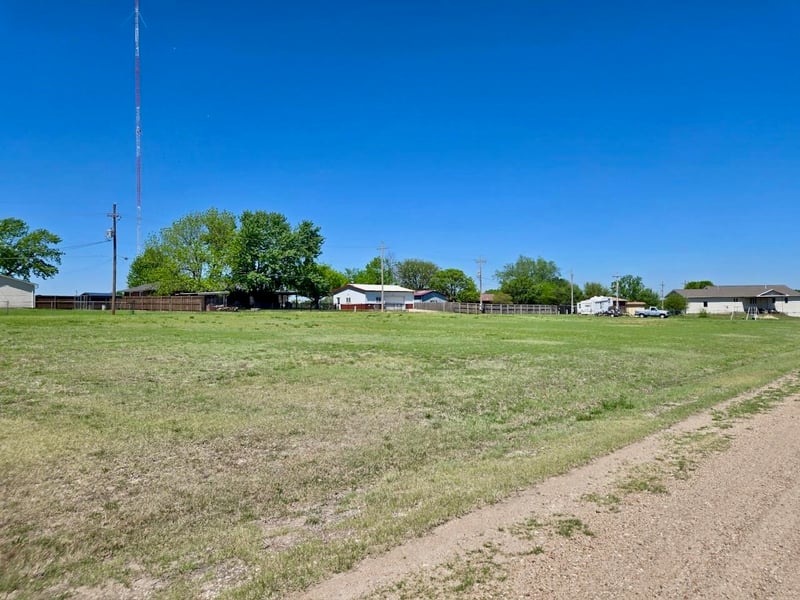 00000 Eastern Rd, Wellington, KS 67152