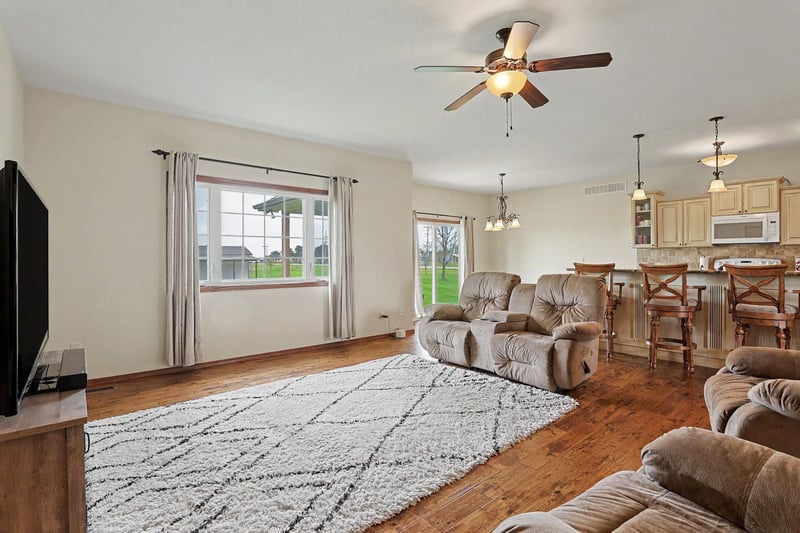 602 High St, Argonia, KS 67004