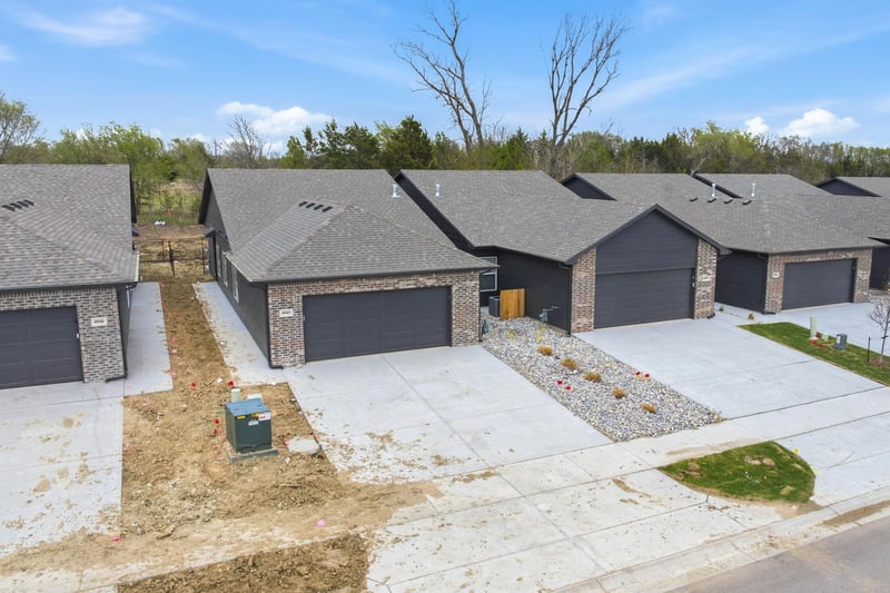 4942 Vassar Ave, Wichita, KS 67220