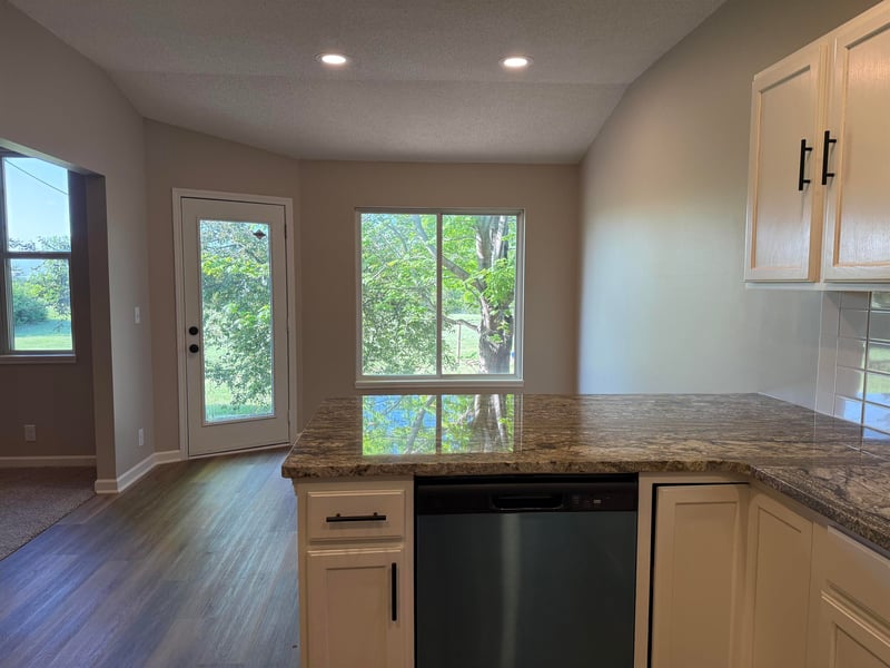 4896 E Ashton, Bel Aire, KS 67220