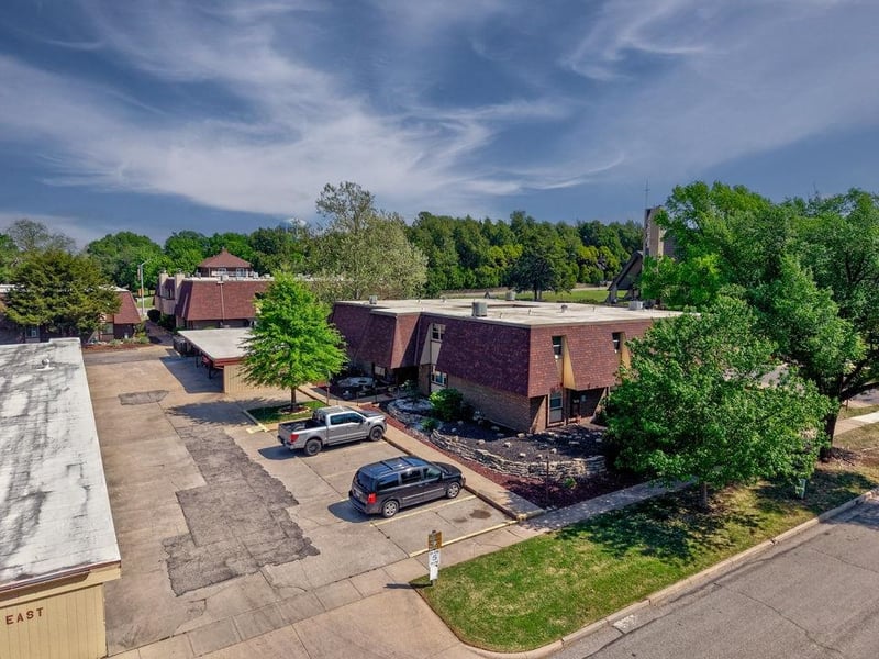 1500 10th A5, Winfield, KS 67156