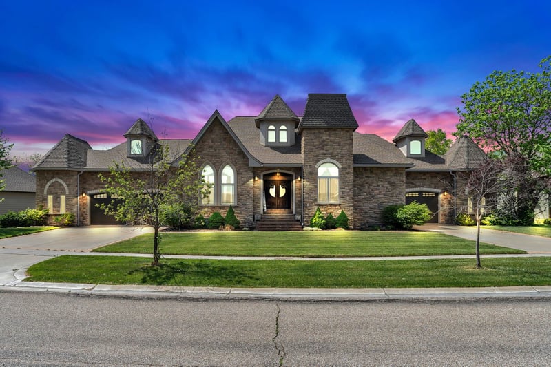 2319 Rough Creek Rd, Derby, KS 67037-8456