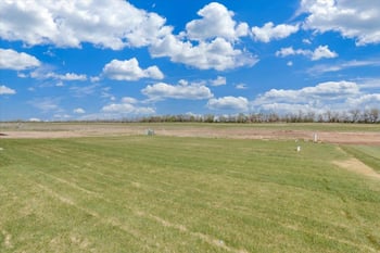 253 N Ciderbluff Ct, Wichita, KS 67052