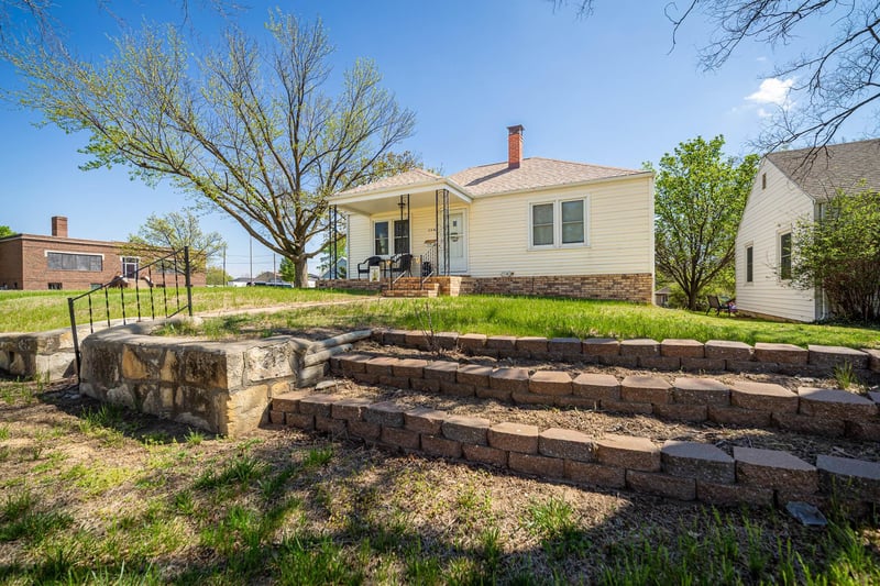 234 E 11th St, Concordia, KS 66901