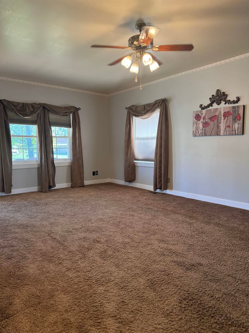 1710 Fowler, Winfield, KS 67156
