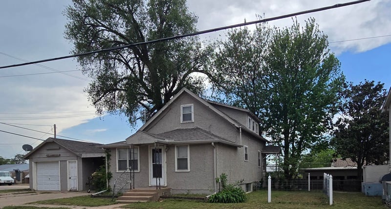 111 1st , Medicine Lodge, KS 67104