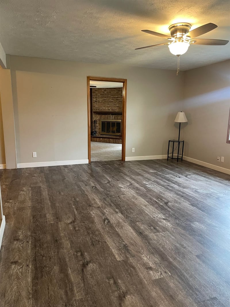 1700 Cherry Ln, Great Bend, KS 67530
