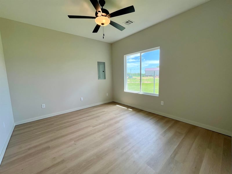 2008 Melody Ln, Goddard, KS 67052