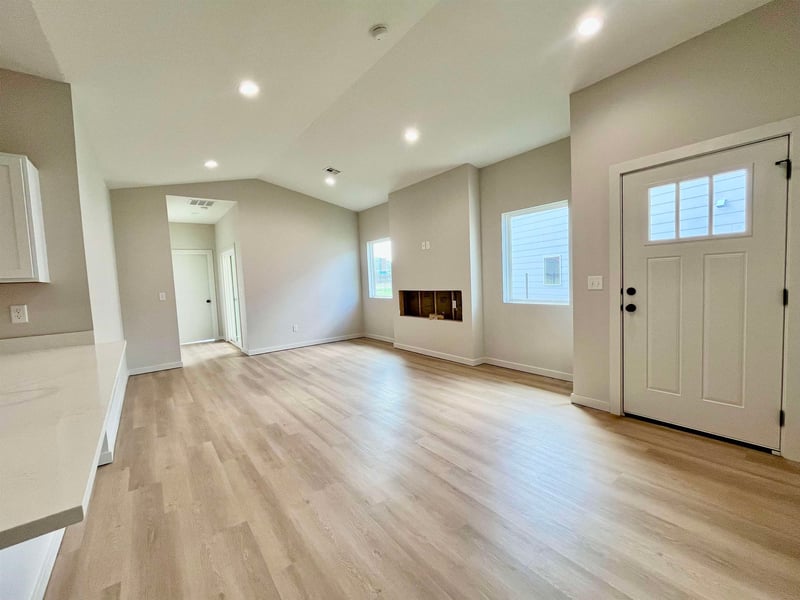 15425 Josephine St, Goddard, KS 67052