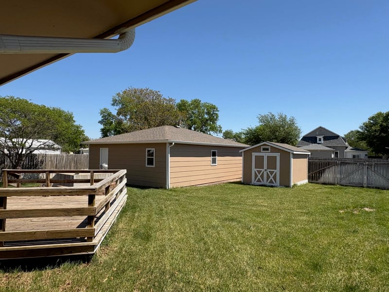 114 N Thomas, Mount Hope, KS 67108