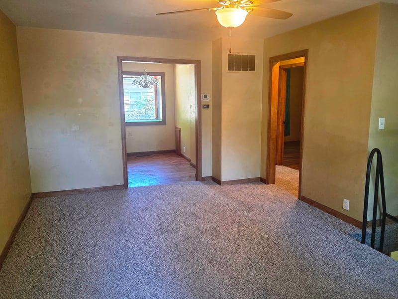 820 Grandview Ave, Newton, KS 67114
