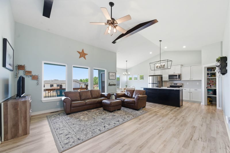2501 E Thunder, Wichita, KS 67219