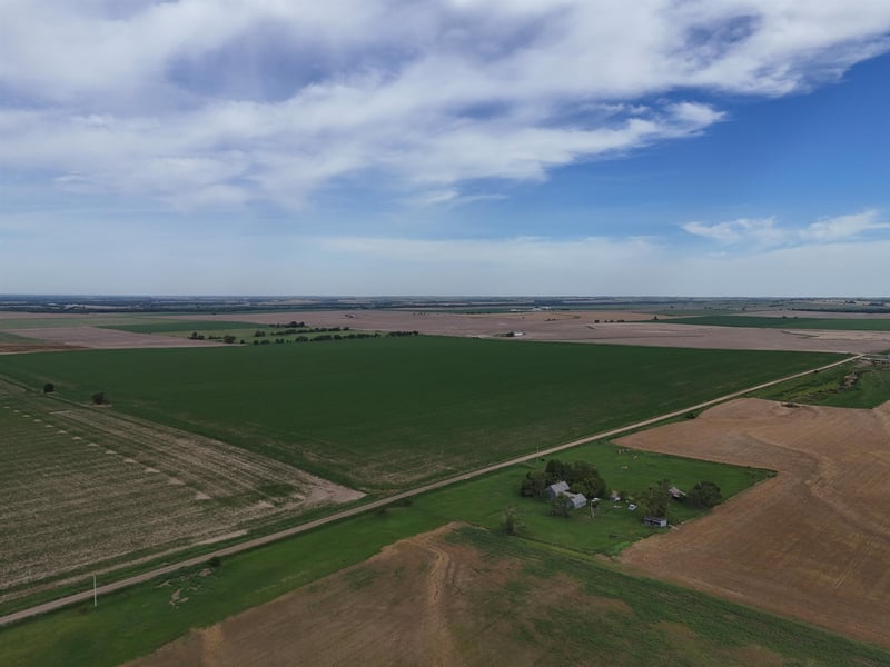 750 Camp Rd, Glasco, KS 67445