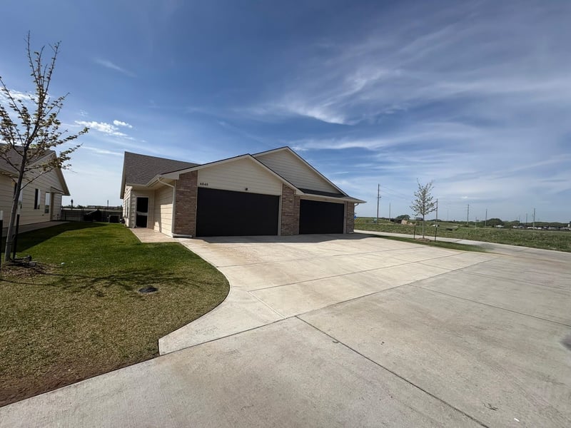 6849-6851 Kollmeyer , Wichita, KS 67205