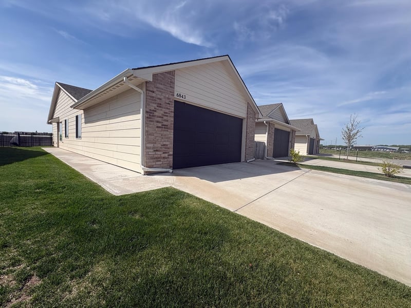 6843-6845 Kollmeyer , Wichita, KS 67205