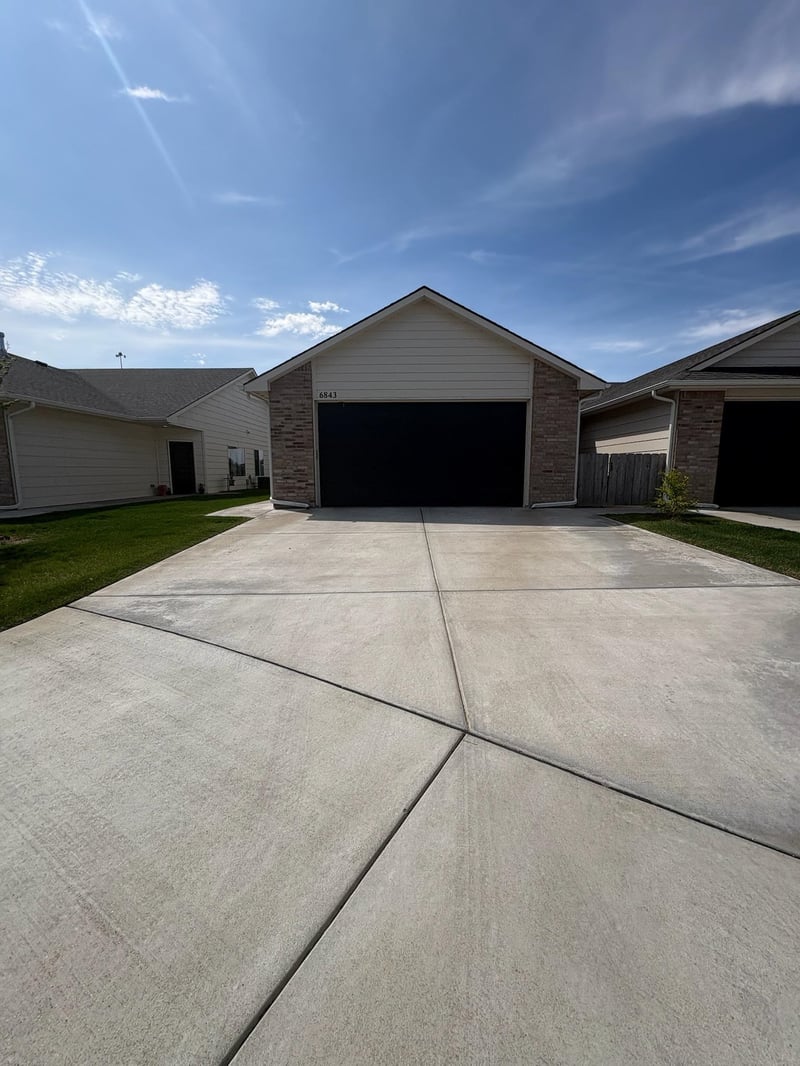 6843-6845 Kollmeyer , Wichita, KS 67205