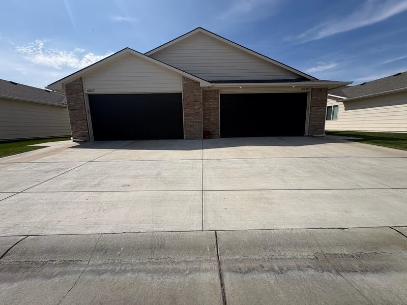 6837-6839 Kollmeyer , Wichita, KS 67205