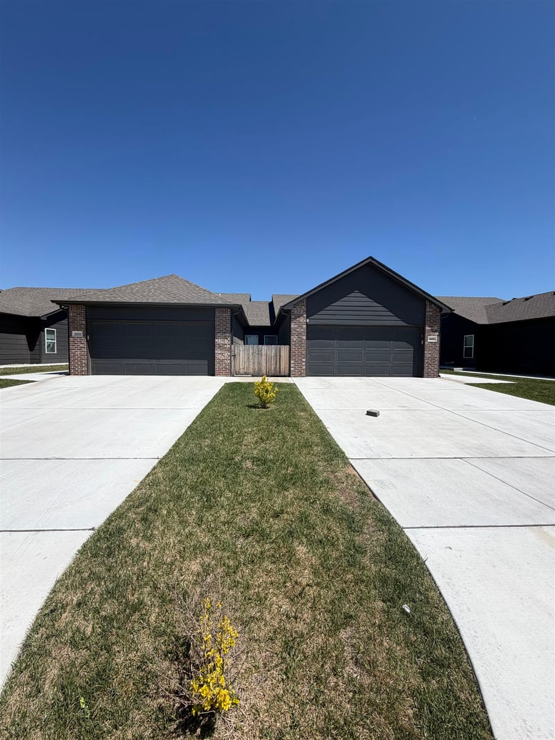 16322-16324 Lynndale St, Goddard, KS 67052
