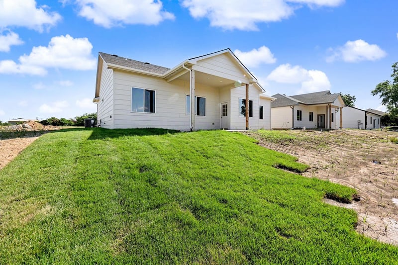 31 Kingdom Cr, Goddard, KS 67052