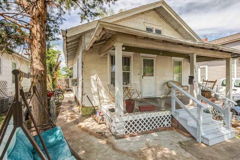 446 College Ave, Salina, KS 67401