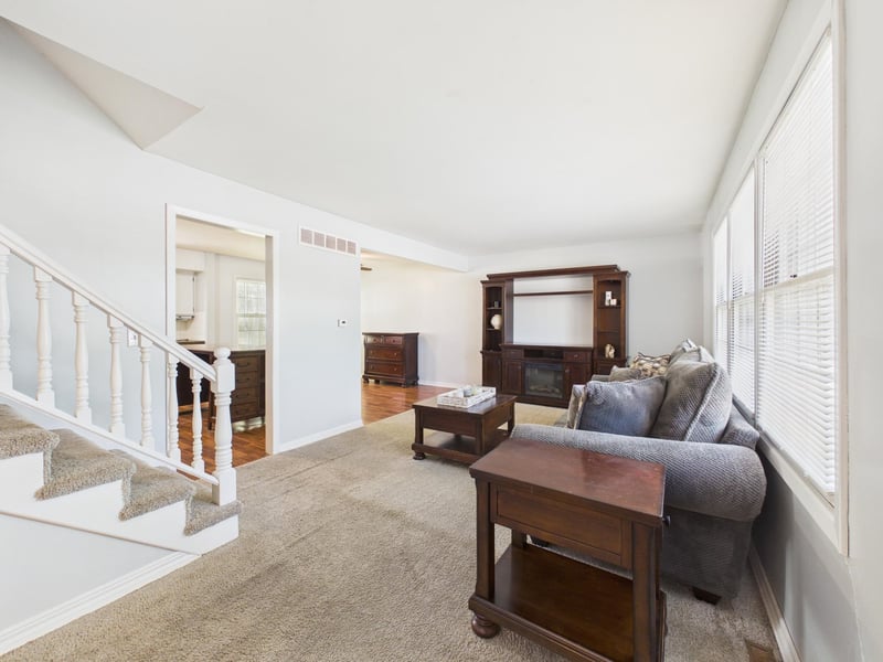 310 Colby St, Valley Center, KS 67147