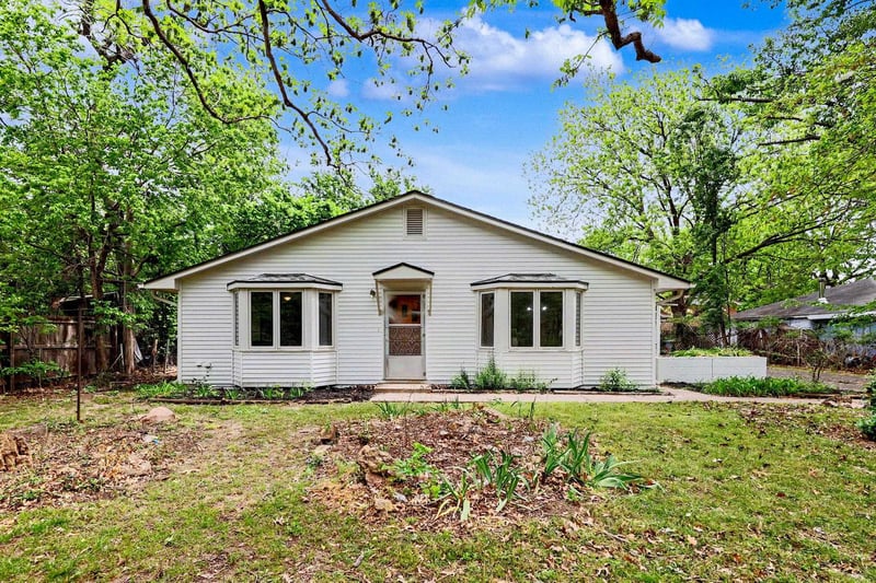 1830 S Chautauqua, Wichita, KS 67211