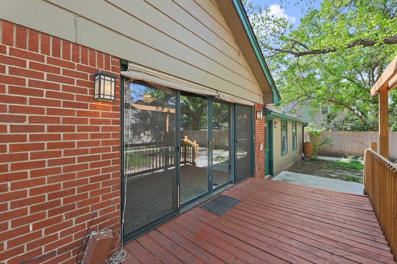 319 N Belmont Ave, Wichita, KS 67208