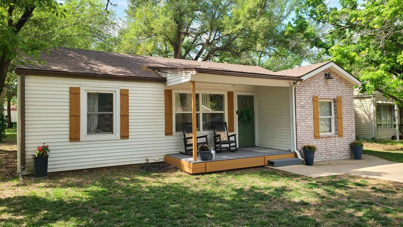 1106 7th , Wellington, KS 67152