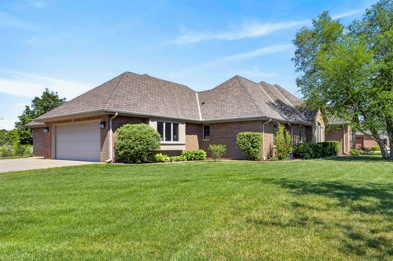 340 W Lakeside Ct, Cheney, KS 67025