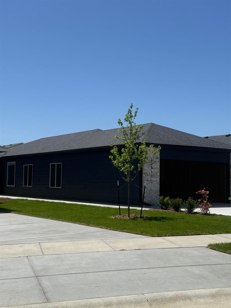12811 E Willowgreen St, Wichita, KS 67230