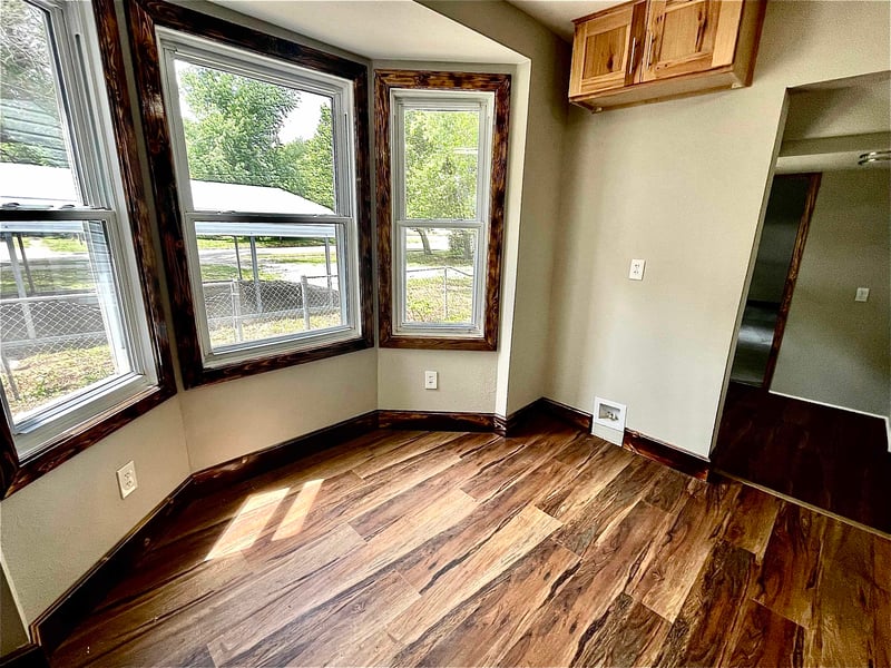 904 5th Ave, Winfield, KS 67156