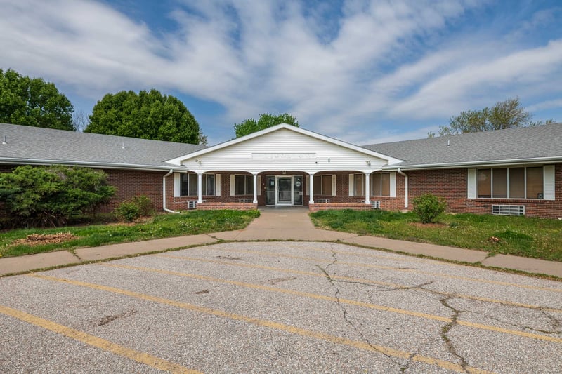 619 Highway 77 , Douglass, KS 67039