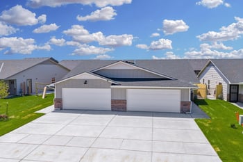 2865 S Cedar Crest Ct Unit 200, Wichita, KS 67215