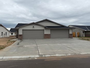 2869 S Cedar Crest Ct Unit 100-200, Wichita, KS 67215