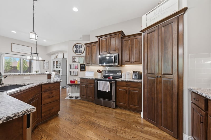 413 Cherry Oaks, Cheney, KS 67025