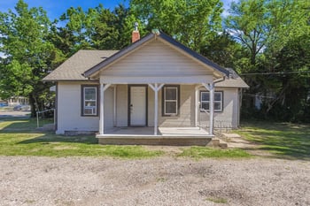 1204 N Oliver Ave, Wichita, KS 67208