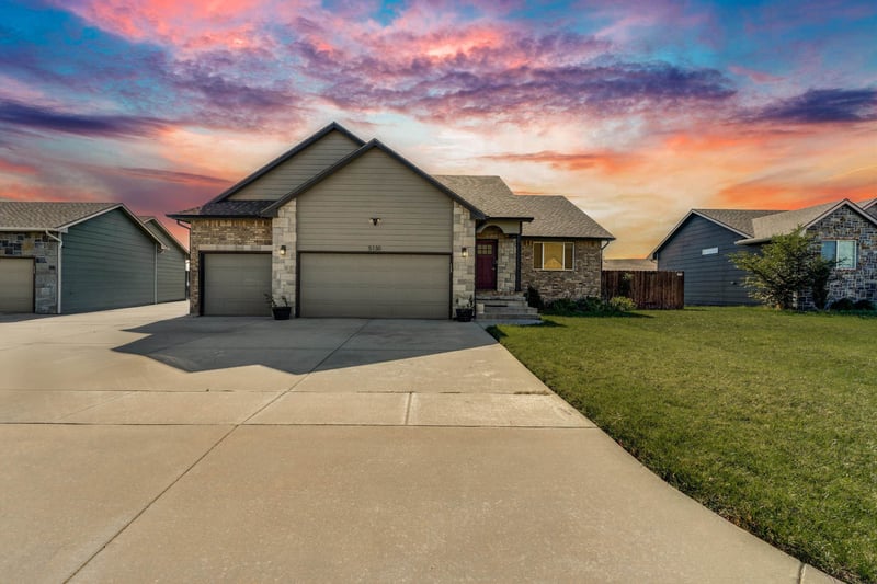 5130 Athenian Ct, Wichita, KS 67204