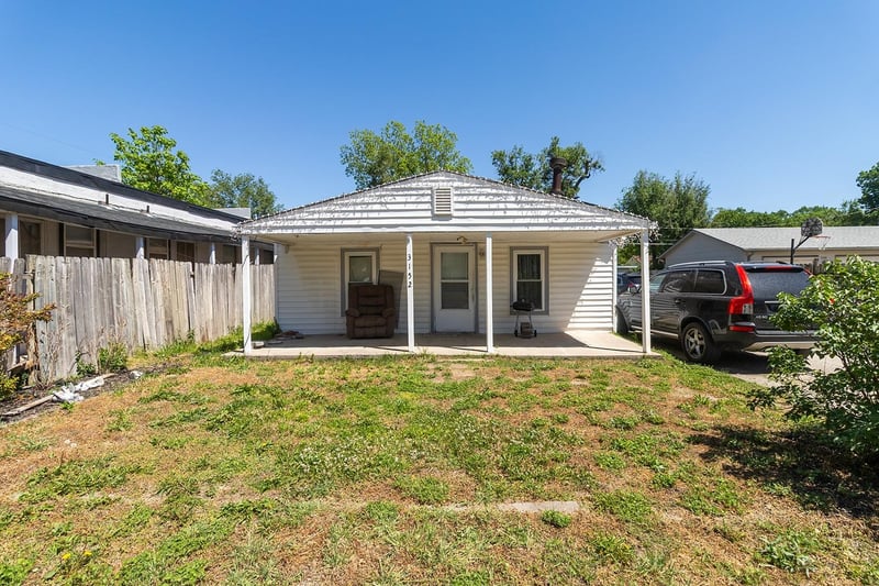3152 N Wellington Pl, Wichita, KS 67204
