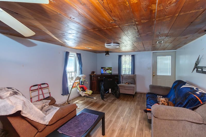 3152 N Wellington Pl, Wichita, KS 67204