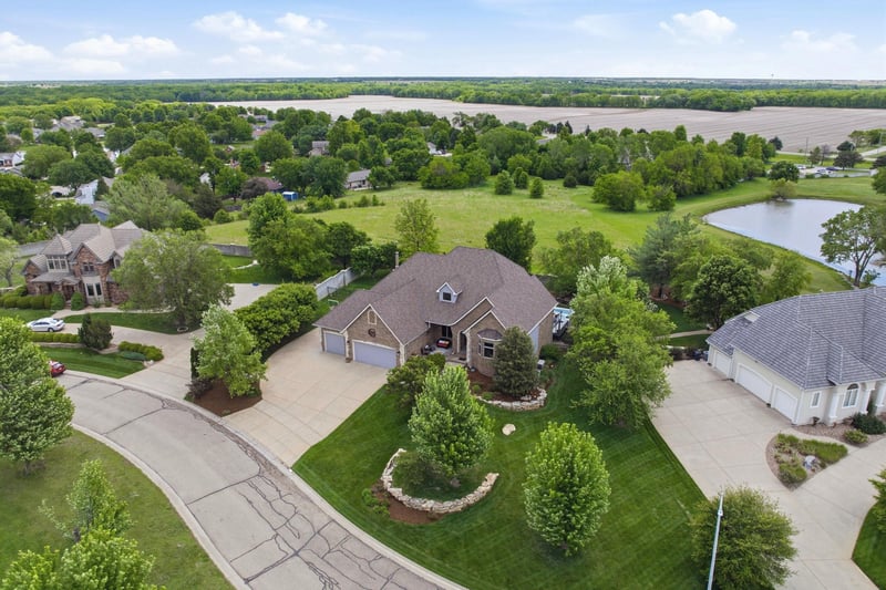 1690 Jason Dr, El Dorado, KS 67042