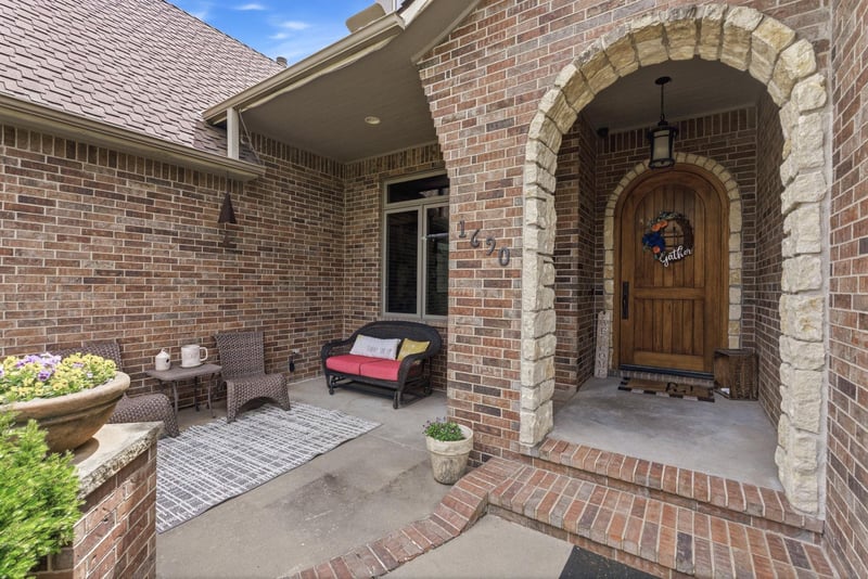 1690 Jason Dr, El Dorado, KS 67042