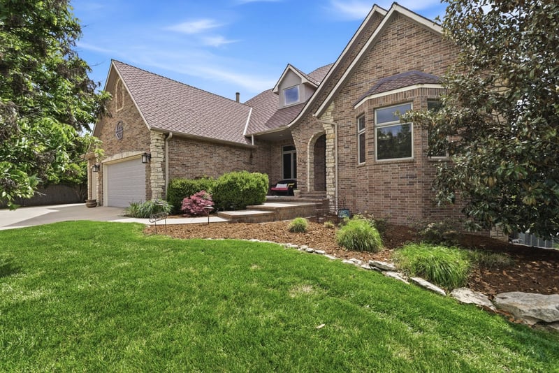 1690 Jason Dr, El Dorado, KS 67042
