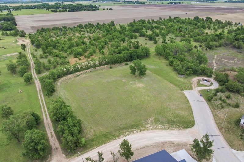 Lot 8 Block A, Bentley, KS 67016