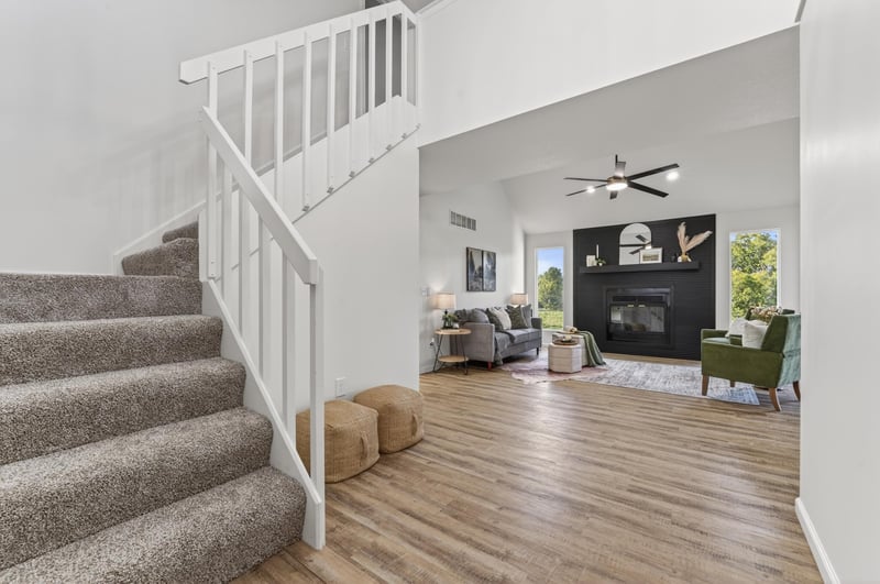 13610 Deerfield Trl, Derby, KS 67037