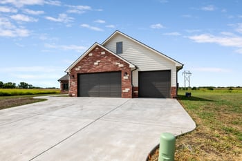 4913 W Calvert, Wichita, KS 67215