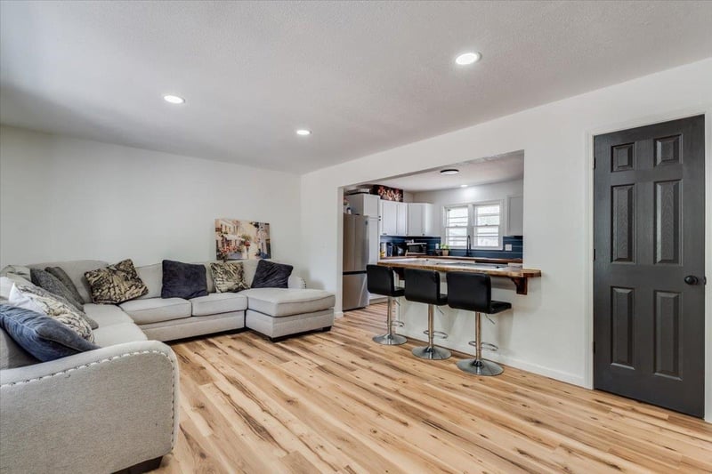 3238 Edwards , Wichita, KS 67217