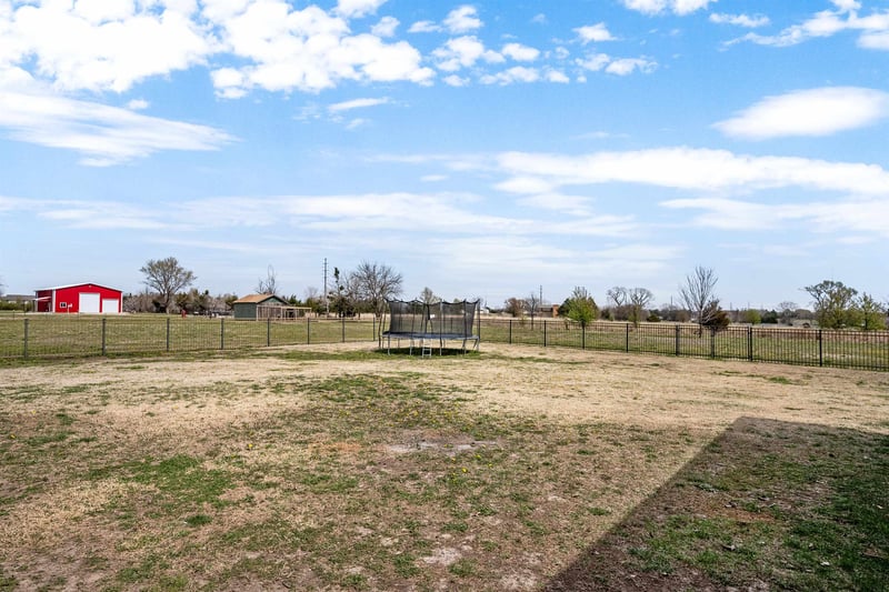 5940 S 107th St E, Derby, KS 67037