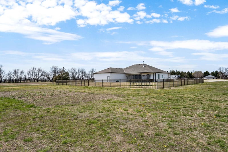 5940 S 107th St E, Derby, KS 67037
