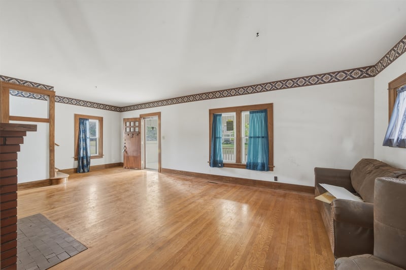 820 A St, Wellington, KS 67152